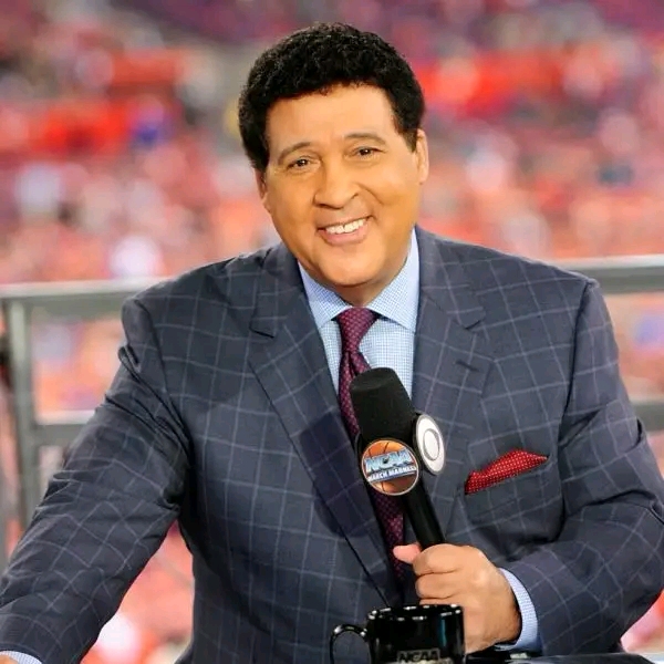 Greg Gumbel photo 