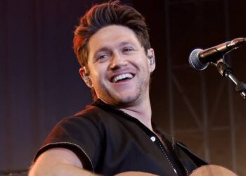 Niall Horan Biography: Age, Birthday, Parents, Siblings, Wife, Children, Girlfriend, Nationality, Career, Songs, Net Worth