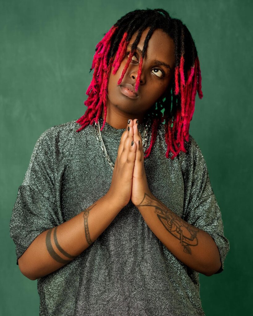 Ariel wayz